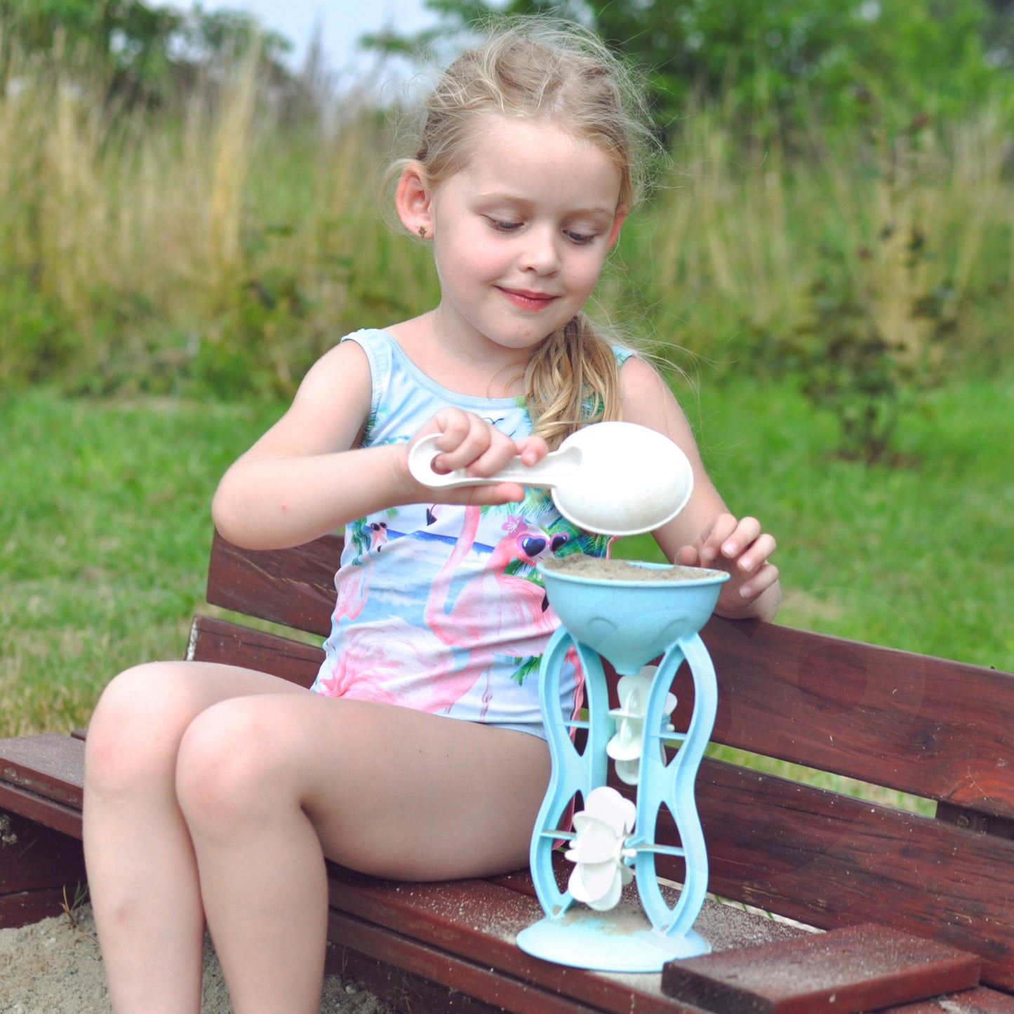 Zestaw do Piasku | Kołowrotek Konewka 6 Foremek 10 el. BIO Ekologiczny | WOOPIE GREEN