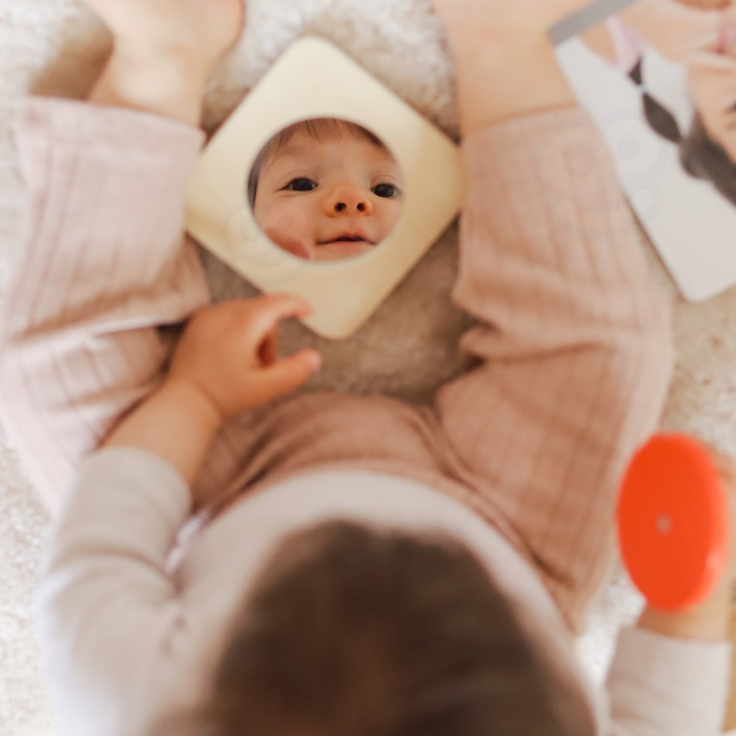 Box Edukacyjny 5w1 | Montessori, Kostka Sensoryczna, Pudełko na Piłkę i Puzzle | WOOPIE GREEN