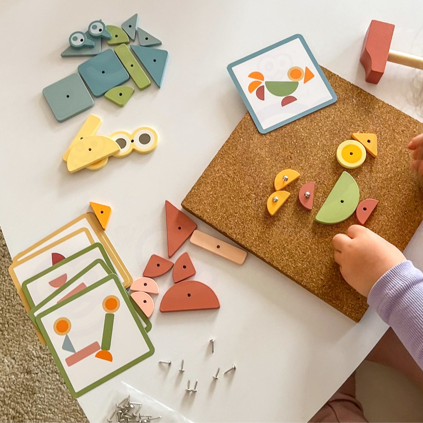 Kreatywna Mozaika | Drewniana Przybijanka z Młotkiem | WOOPIE GREEN